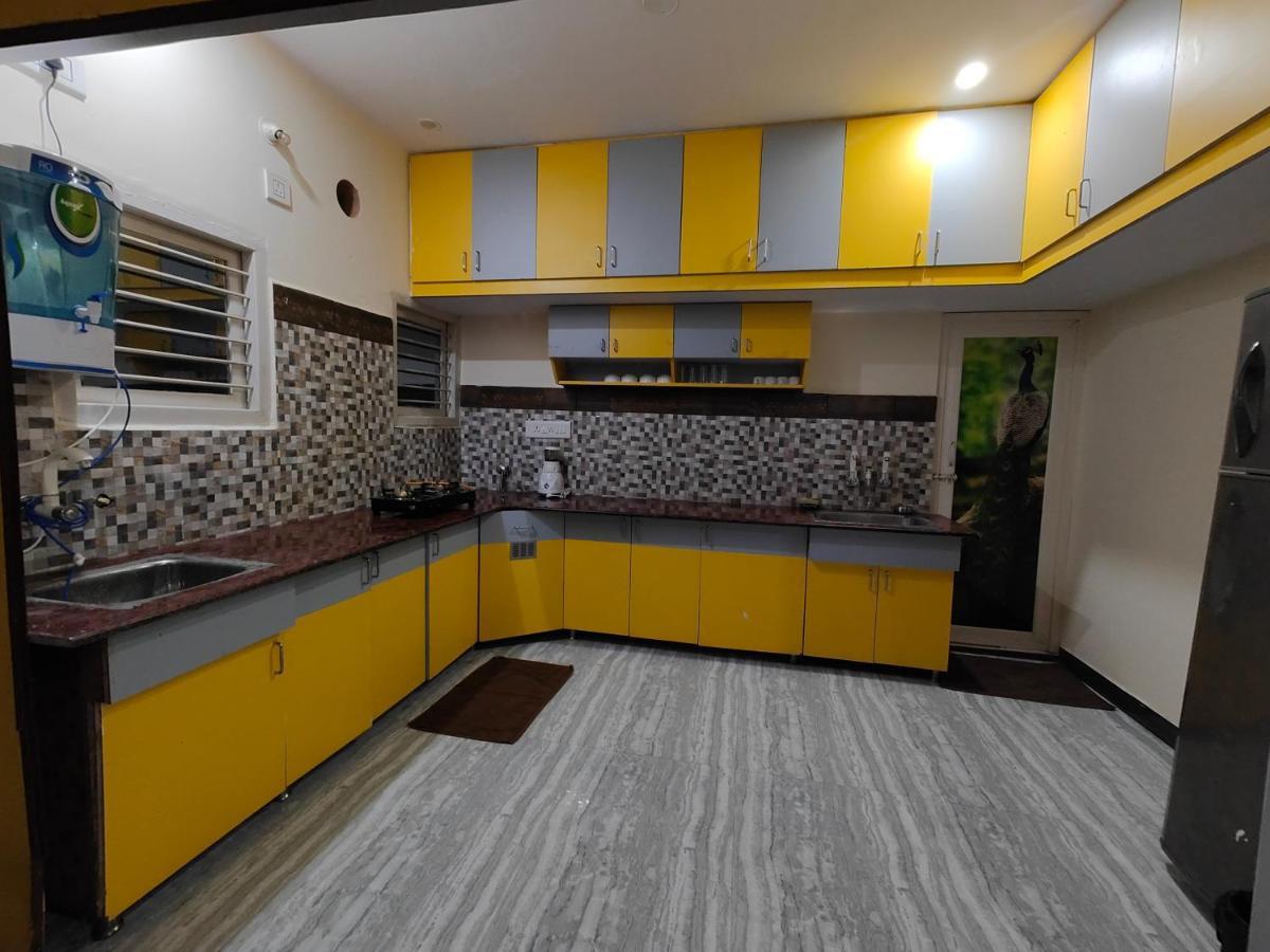 Ferienwohnung Yellow House Mysore Exterior foto